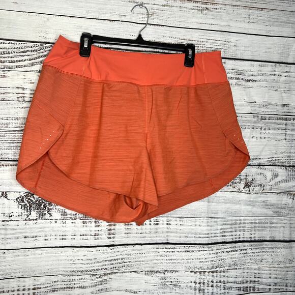 Athleta Run With It Textured 3.5" Short, Space Dye Orange 1X - Picture 3 of 5